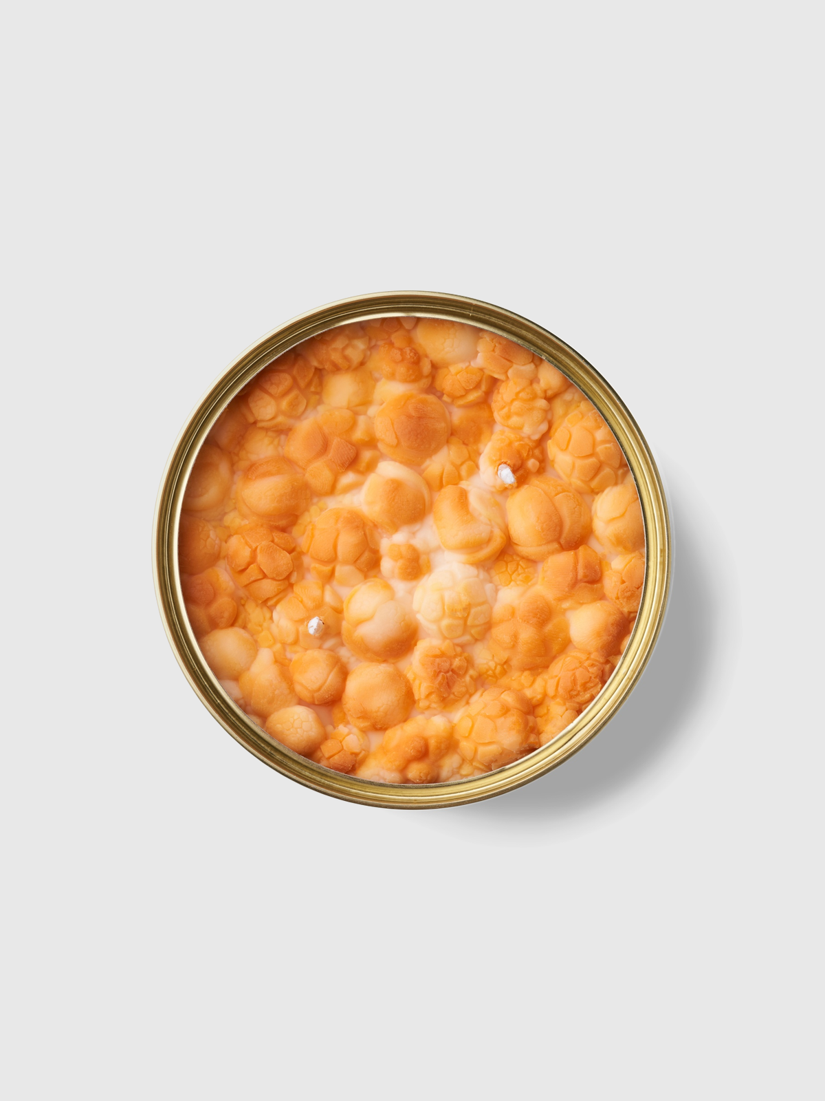 Vela CANDLEHAND Caramel Popcorn Candle con relieve de palomitas de caramelo en lata