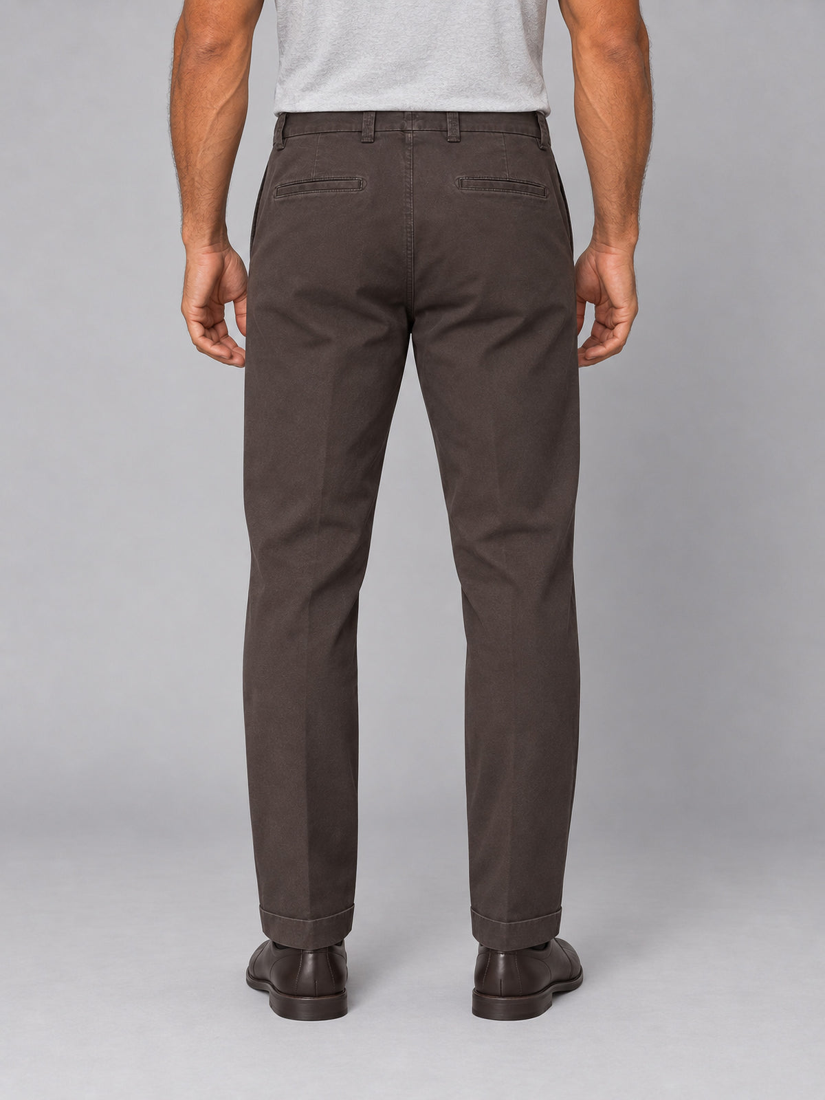 Pantalón Mas Nou de Les Héritiers en marrón chocolate
