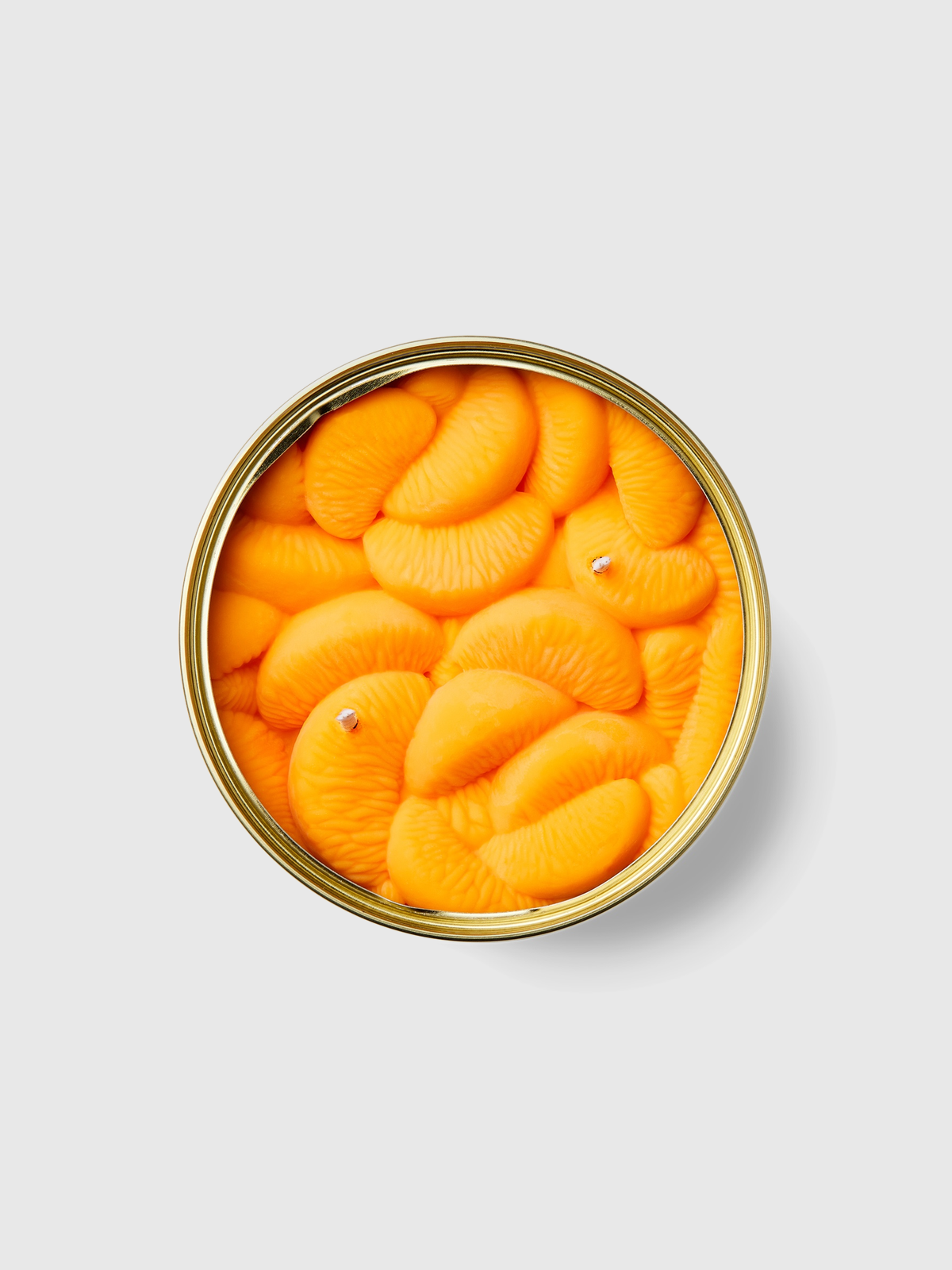 Vela CANDLEHAND Peeled Tangerines Candle con relieve de gajos de mandarina en lata