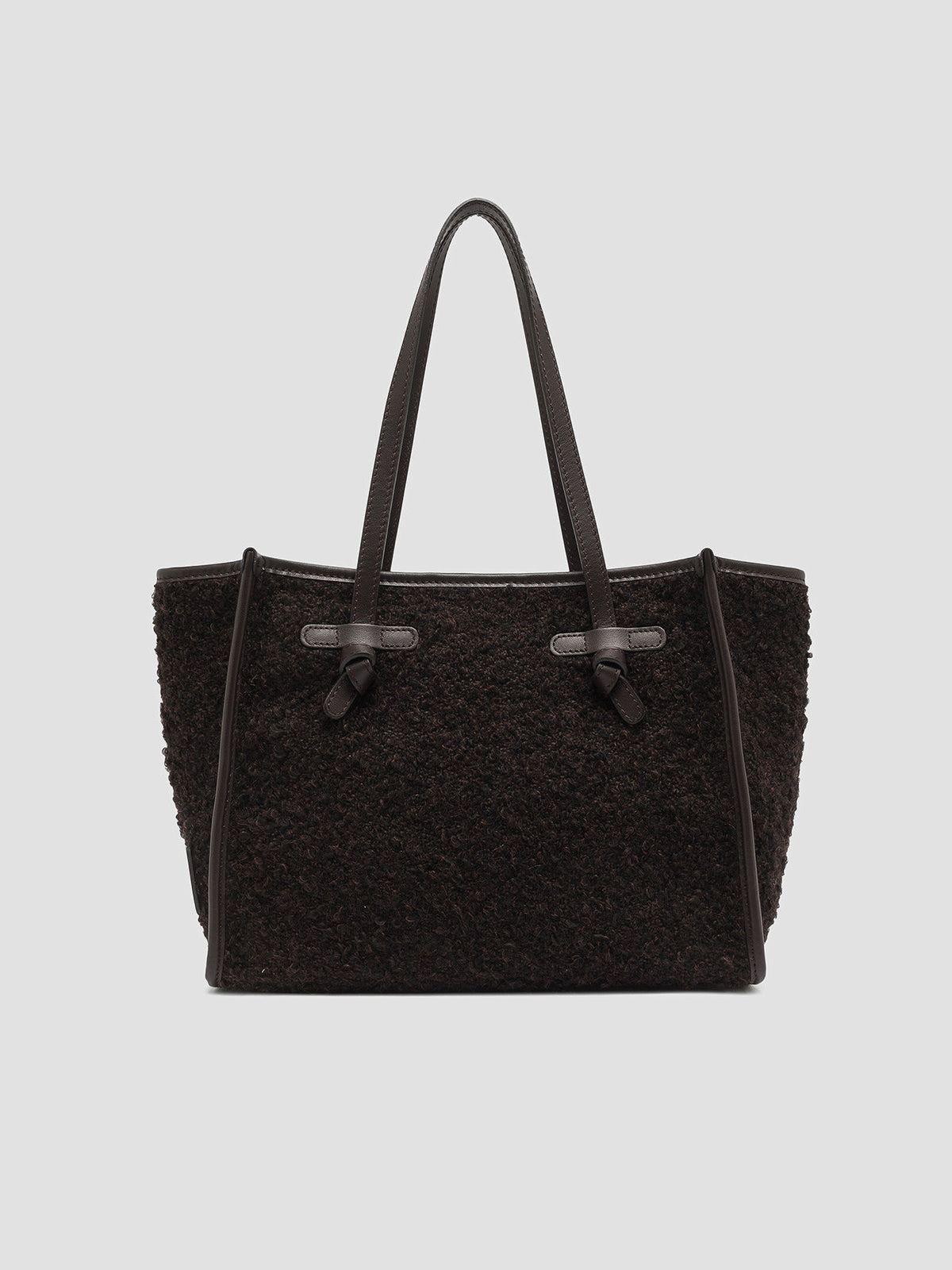 Bolso shopper Marcella de Gianni Chiarini en color Espresso con tejido bouclé y asas de piel