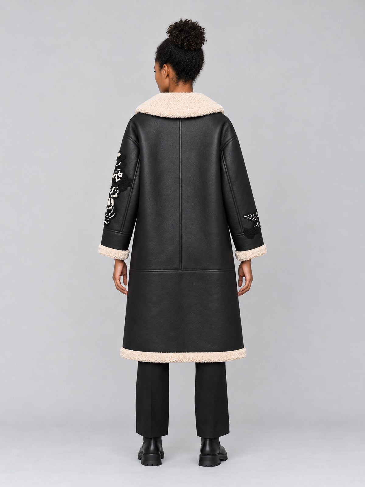Abrigo de doble faz con efecto shearling ERMANNO Firenze en NERO para mujer
