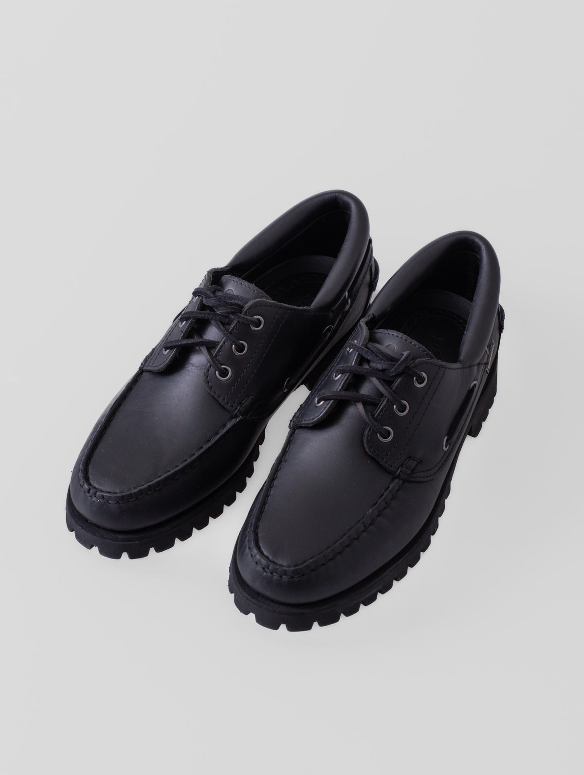 SEBAGO ACADIA WAXY, TOTAL BLACK, hombre: mocasín náutico