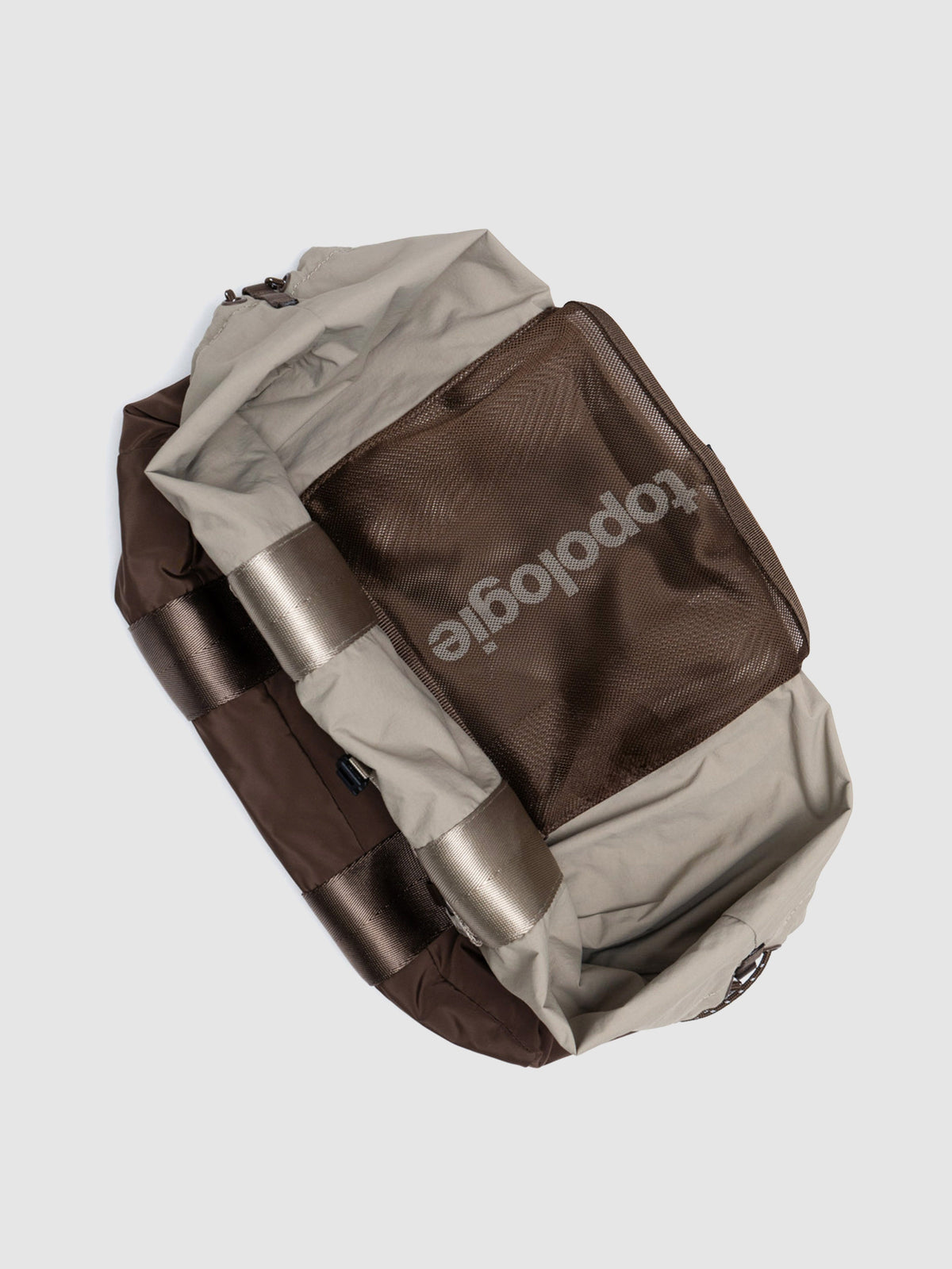 Bolso Topologie Summit Tote Wide Small en Cocoa / Tech Sateen