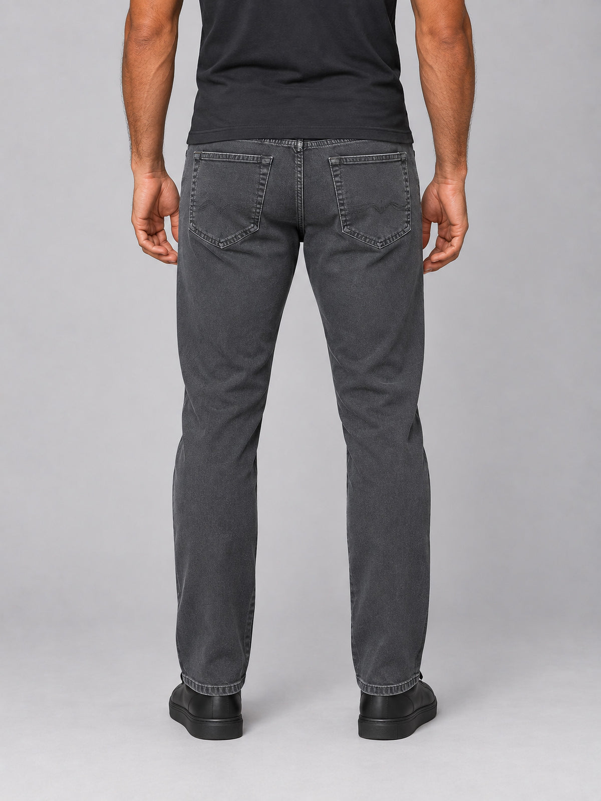 Jeans Bard de Jacob Cohën en gris gunmetal