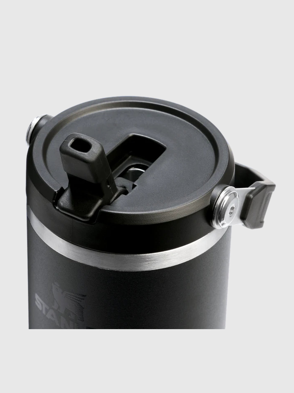 STANLEY The IceFlow Flip Straw Tumbler 30 OZ en color Black