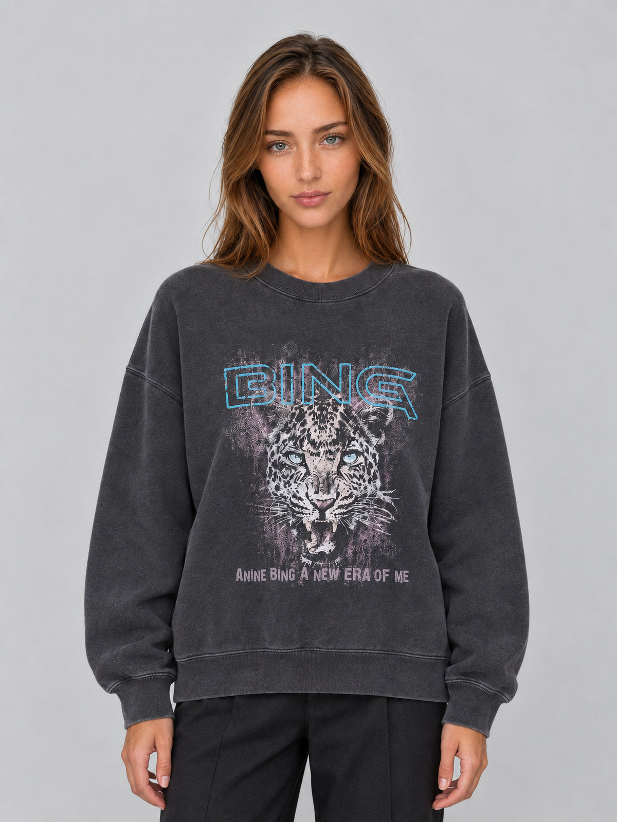 Miles Sweatshirt Leopard Muse de Anine Bing en Washed Black