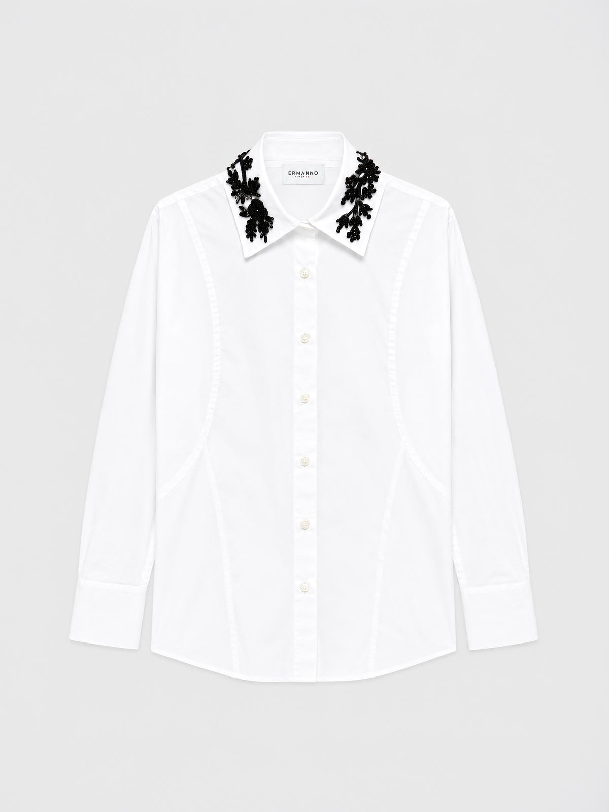 Camisa de algodón ERMANNO Firenze en BIANCO con cuello de abalorios