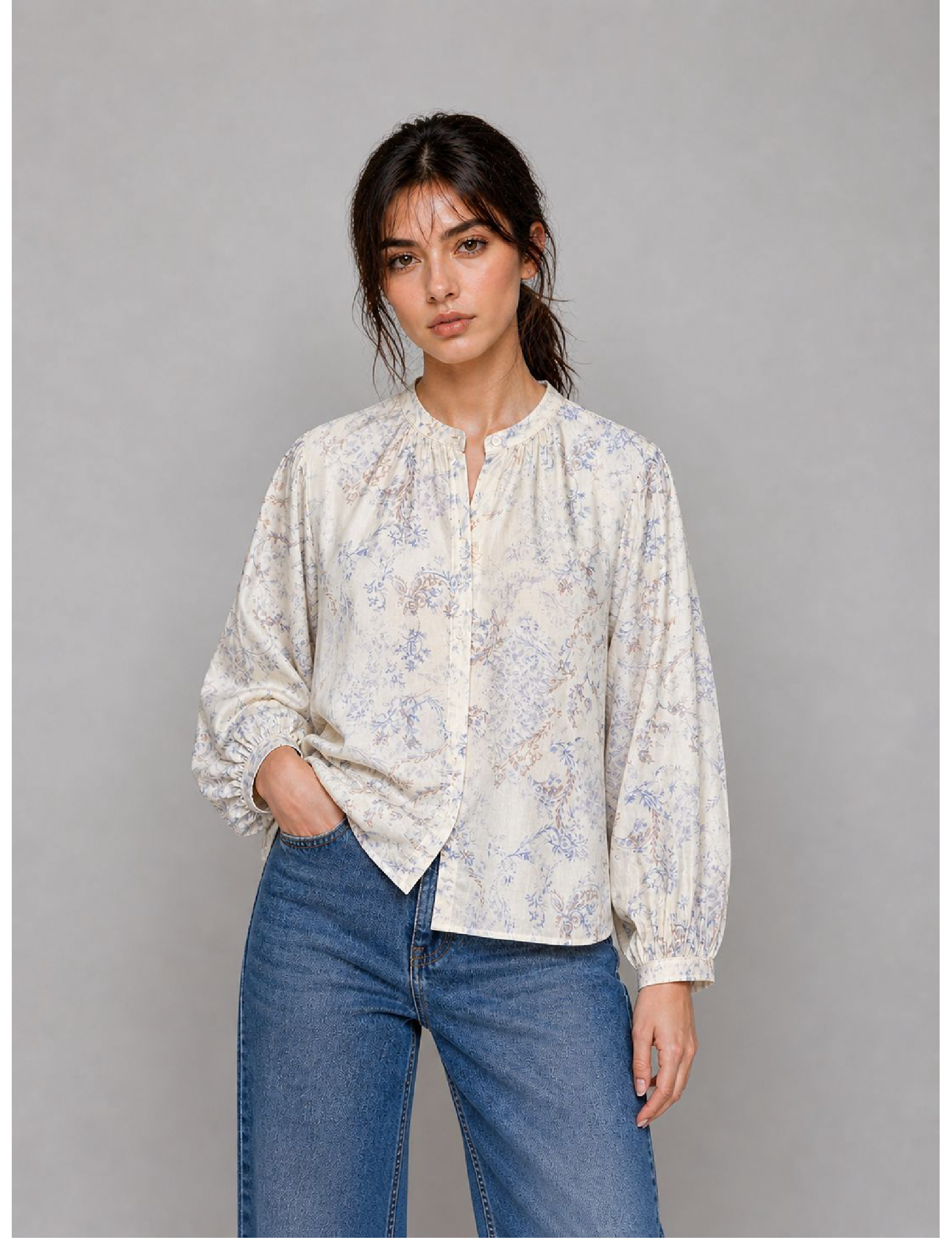 Camisa bohemia Forte Forte de seda ligera y diseño fluido para mujer