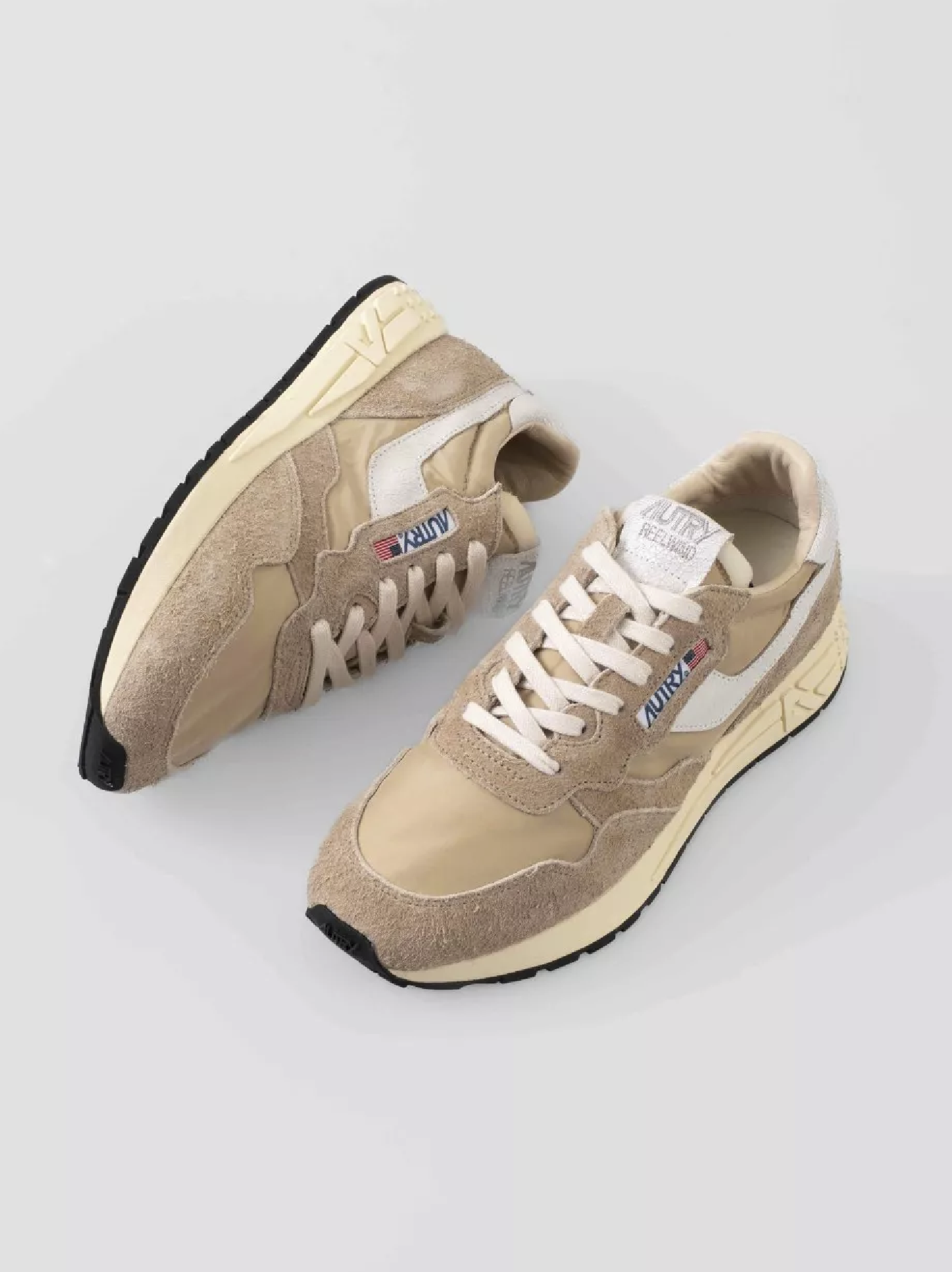 Zapatillas Autry Reelwind Low WWLM NC08 de estilo vintage para hombre